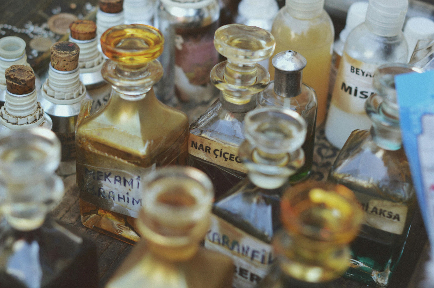 How to Choose the Right Solvent When Creating a Fragrance